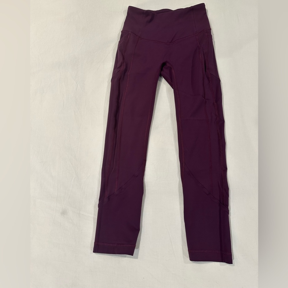 Lululemon leggings SZ 4